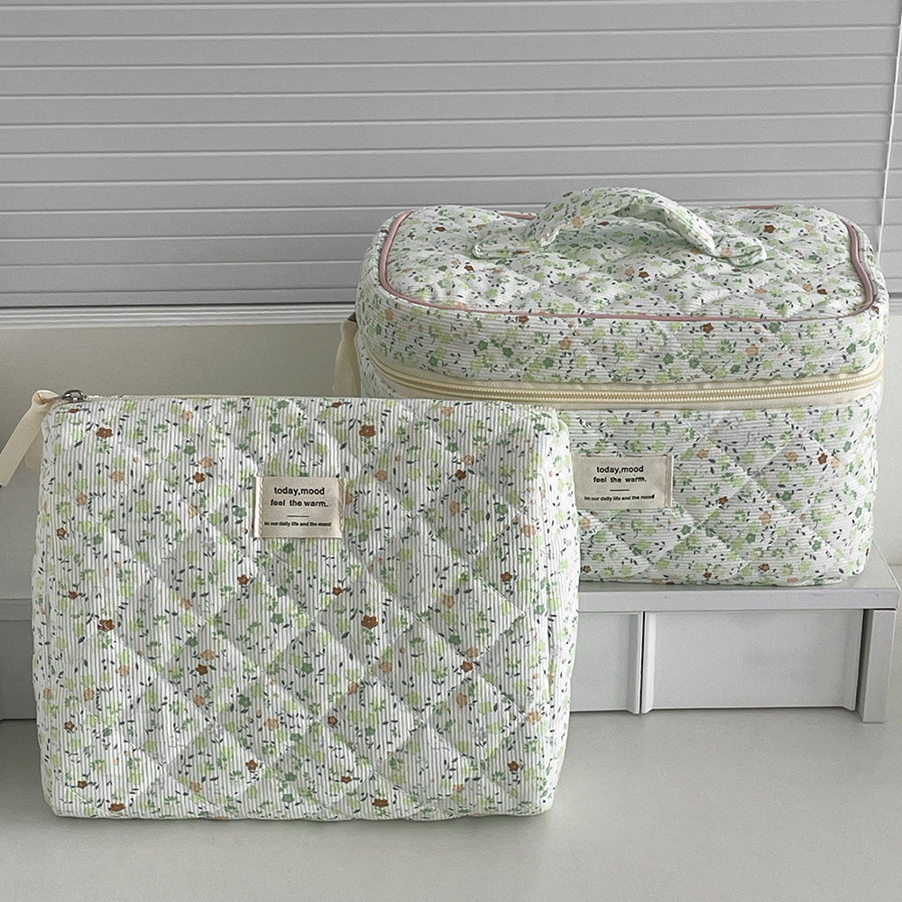 Grosir Tas Kosmetik Kapasitas  - Luxury Skincare Women ulasan dan harga